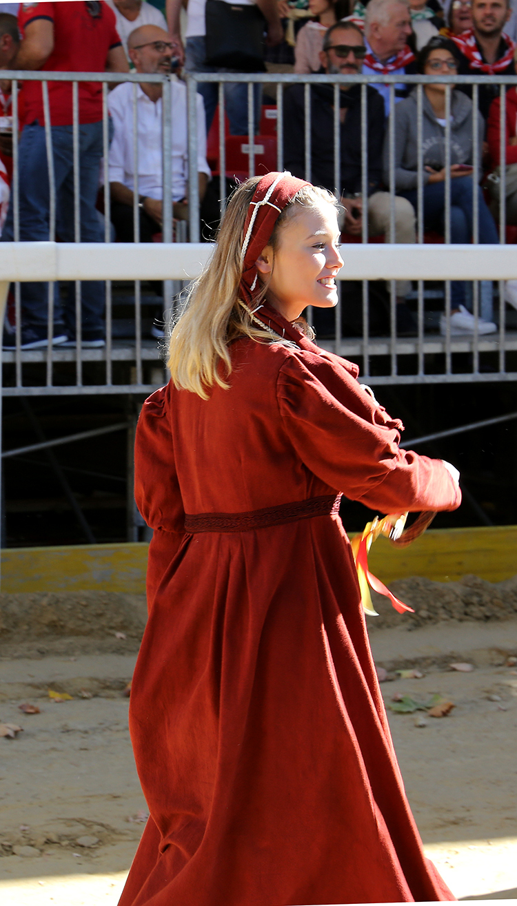 -511- CorteoStorico.jpg